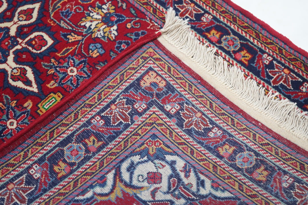 Fine Vintage Persian Sarouk Rug 2'3'' x 4'6''