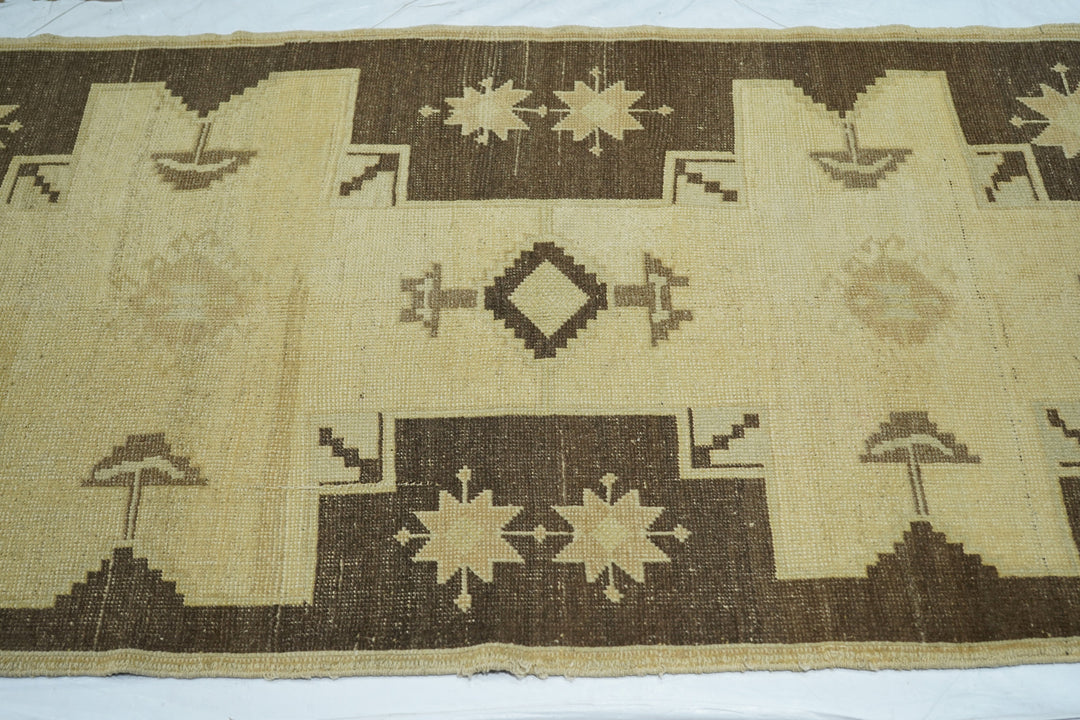 Turkish Rug 3'5'' x 5'9''