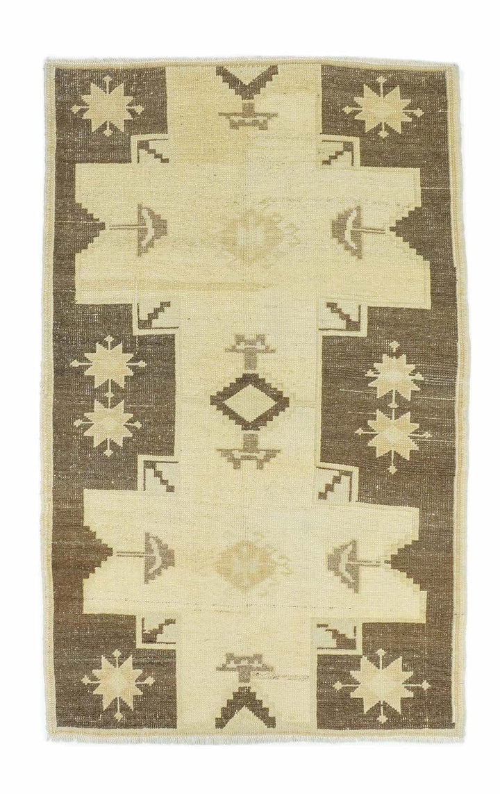 Turkish Rug 3'5'' x 5'9''