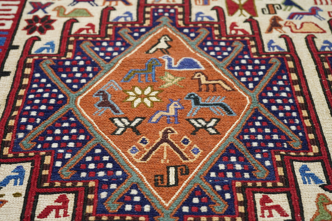 Sumak Rug 3'10'' x 6'7''