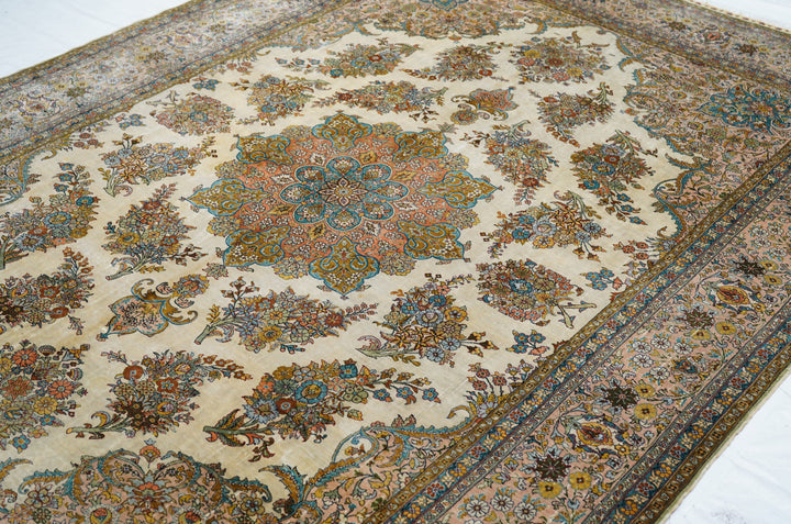 Extremely Fine Turkish Silk Hereke Rug 6'6'' x 9'6''