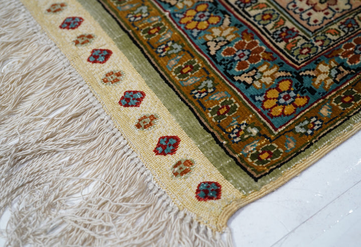 Extremely Fine Turkish Silk Hereke Rug 6'6'' x 9'6''