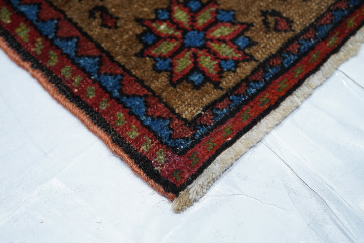 Antique Bakhshayesh Rug 4'1'' x 6'5''