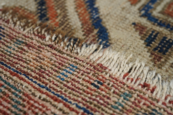 Antique NW Bakhshayesh Rug 5'0'' x 6'0''