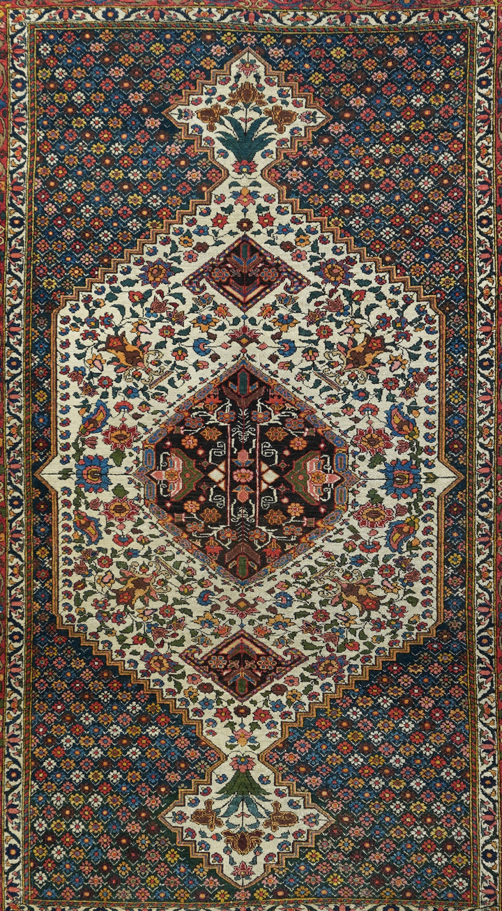 Vintage Bakhtiari Rug 4'9'' x 7'9''