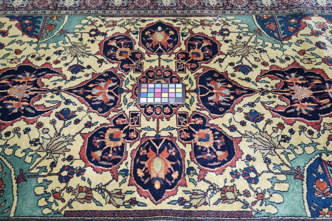 Antique Sarouk Rug 4'6'' x 6'6''