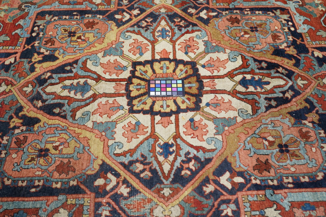 Antique Serapi Rug 9'9'' x 13'6''