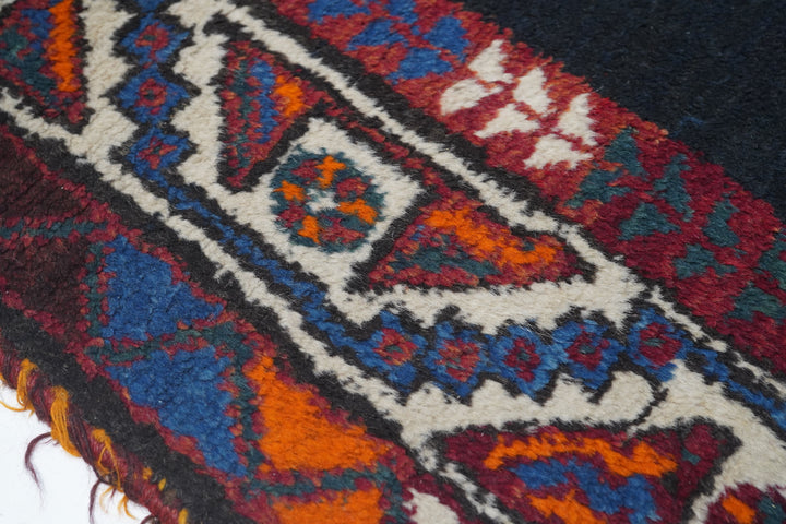 Antique Lori Rug 4'2'' x 8'7''