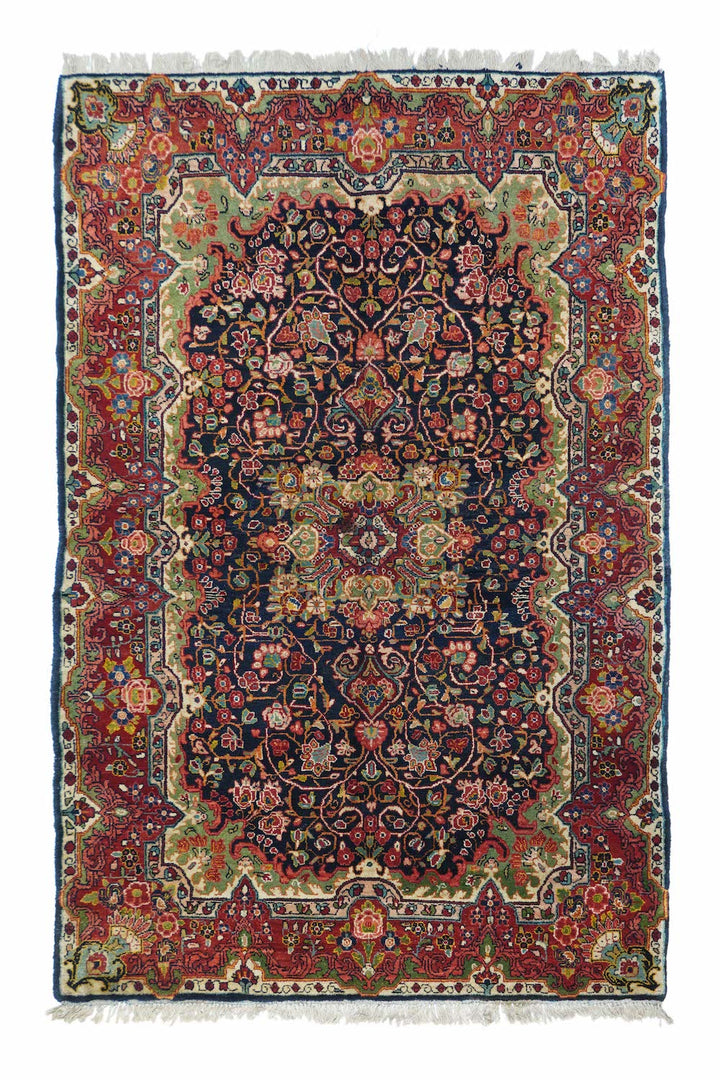 Semi Antique Sarouk Rug 4'4'' x 6'10''