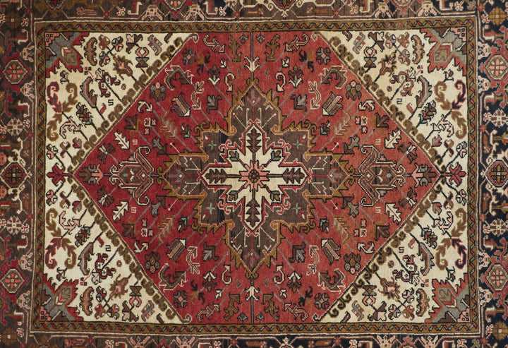 Vintage Heriz Rug 5'2'' x 6'4''