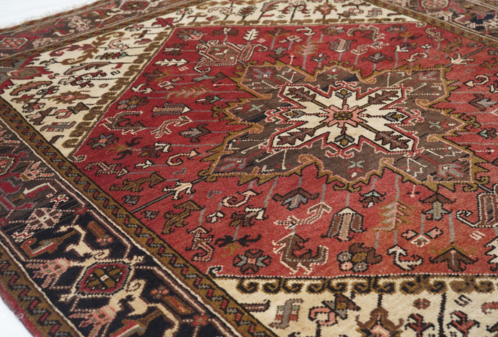 Vintage Heriz Rug 5'2'' x 6'4''