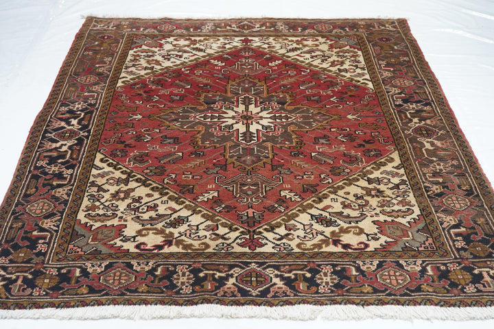 Vintage Heriz Rug 5'2'' x 6'4''