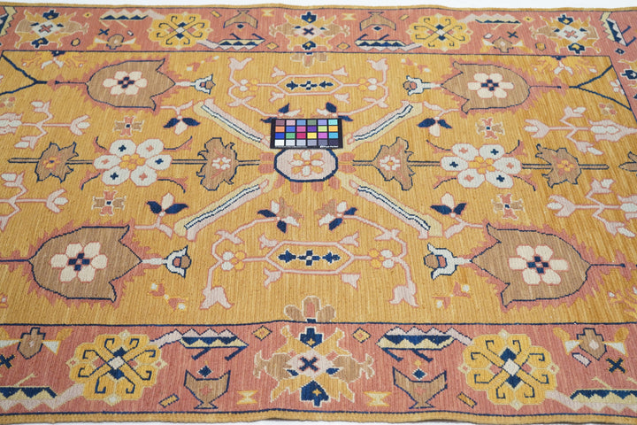 Sumak Rug 4'0'' x 6'1''