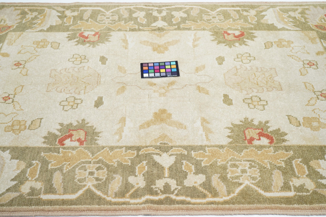 Oushak Rug 4'0'' x 6'0''