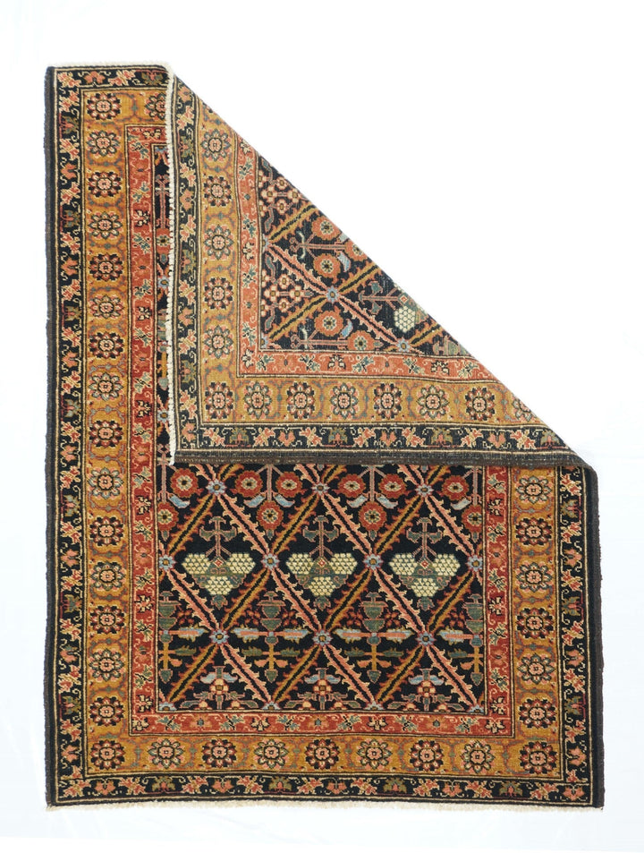 Bakhshayesh Rug 4'1'' x 5'10''