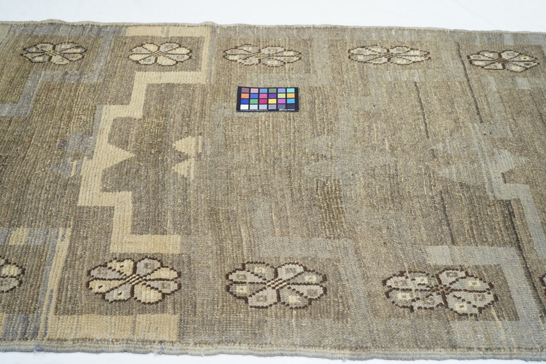 Turkish Rug 3'8'' x 7'0"