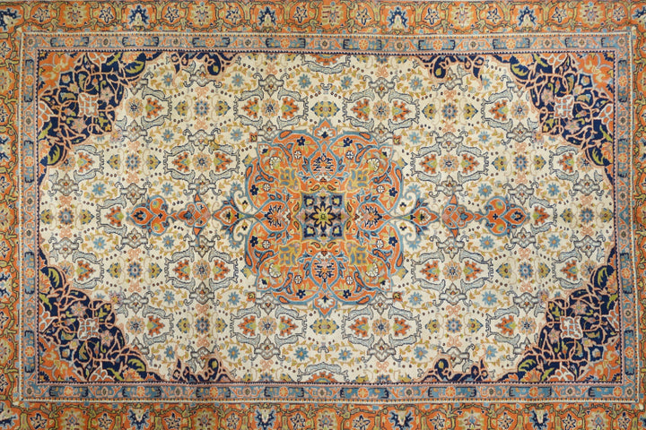 Fine Antique Persian Tabriz Rug 6'8'' x 9'10''