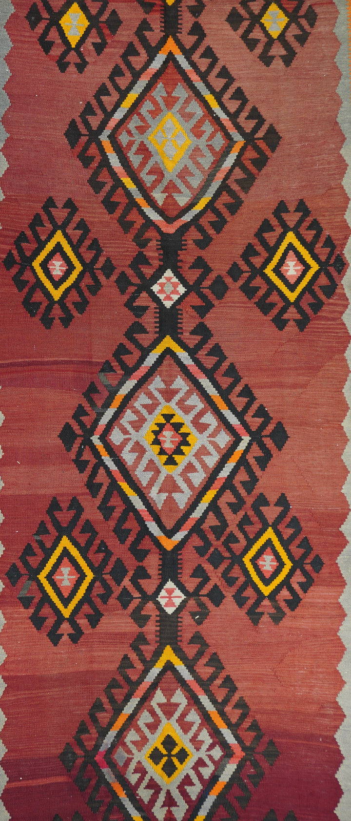 Vintage Kilim Rug 5'4'' x 10'6''