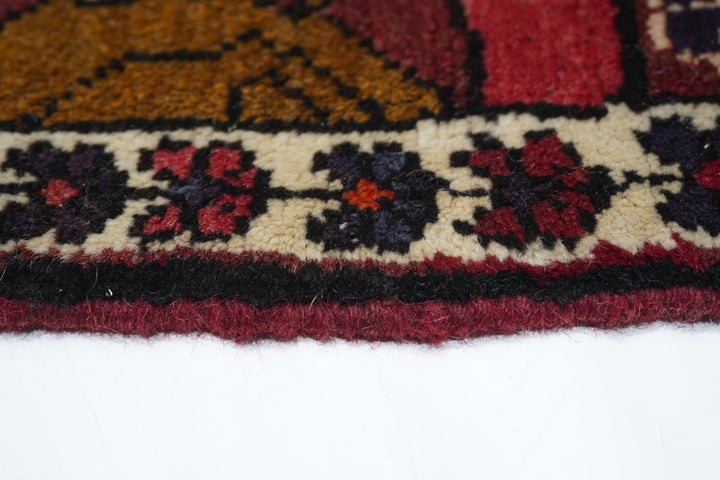 Vintage Bakhtiari Rug 6'10'' x 10'2''