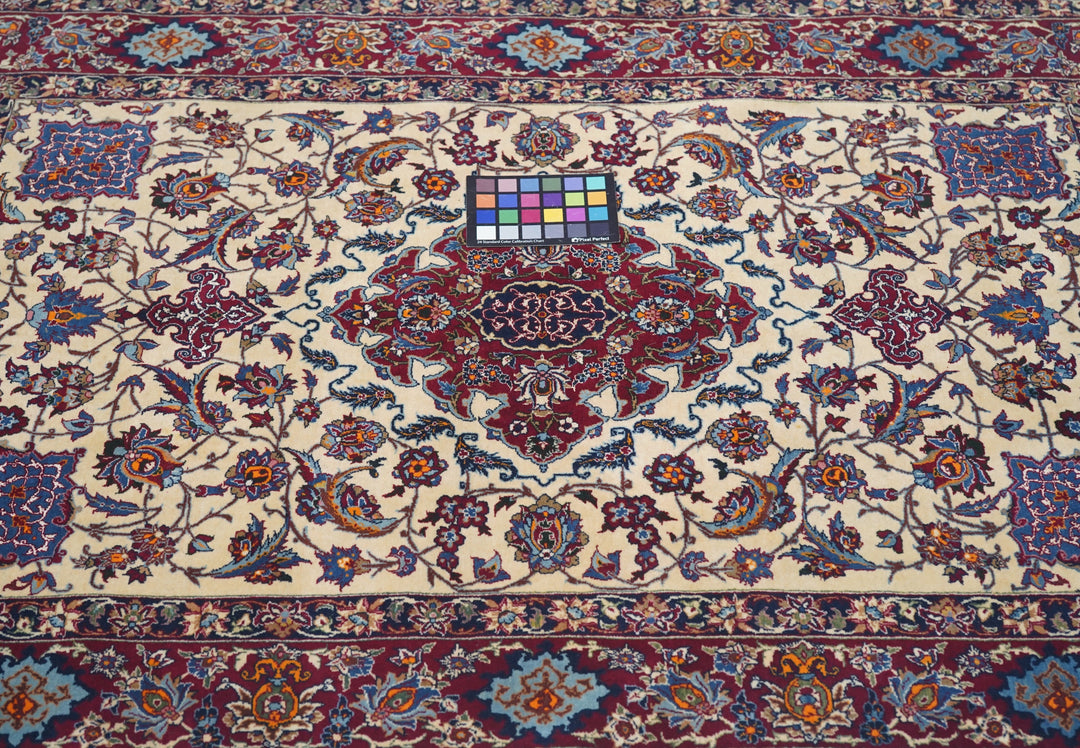 Extremely Fine Persian Isfahan Wool and Silk Rug 3'4'' x 5'0"