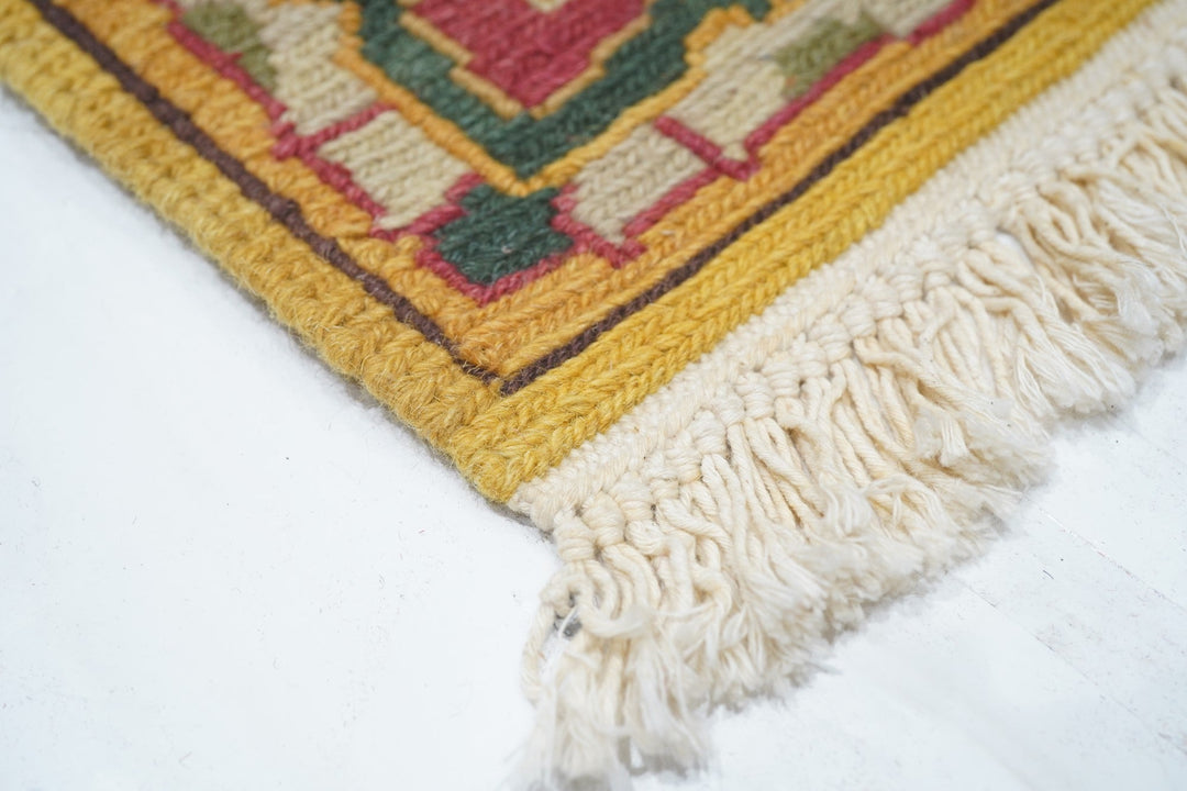 Sumak Rug 4'1'' x 6'1''