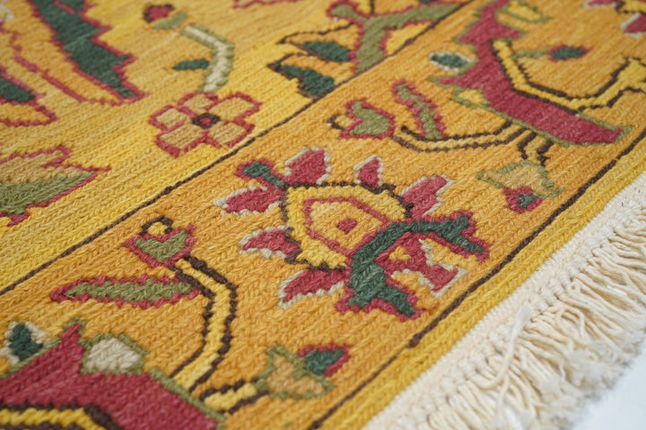 Sumak Rug 4'1'' x 6'1''