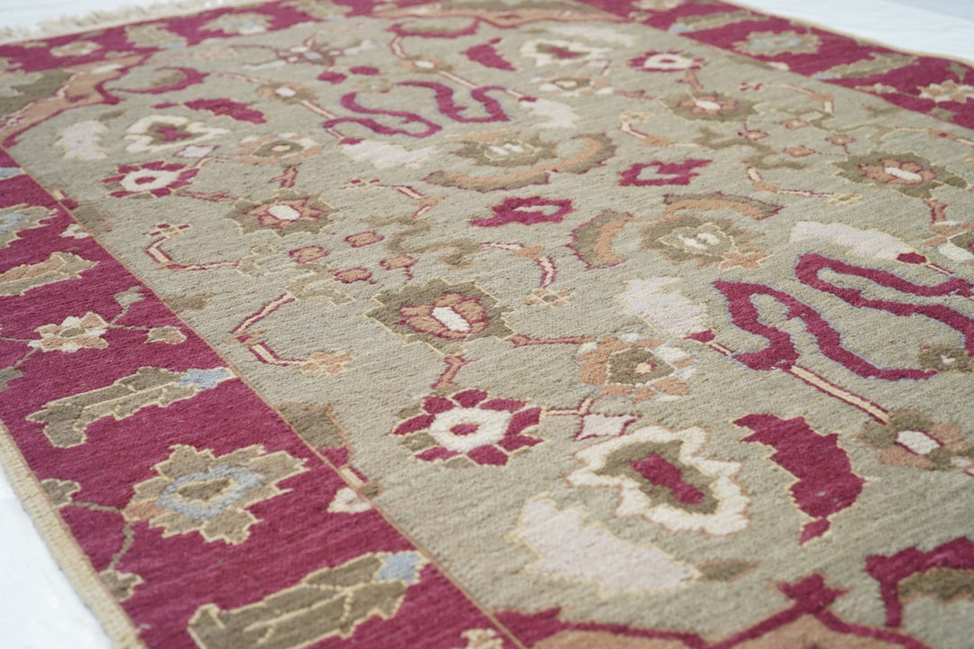 Sumak Rug 4'1'' x 6'1''