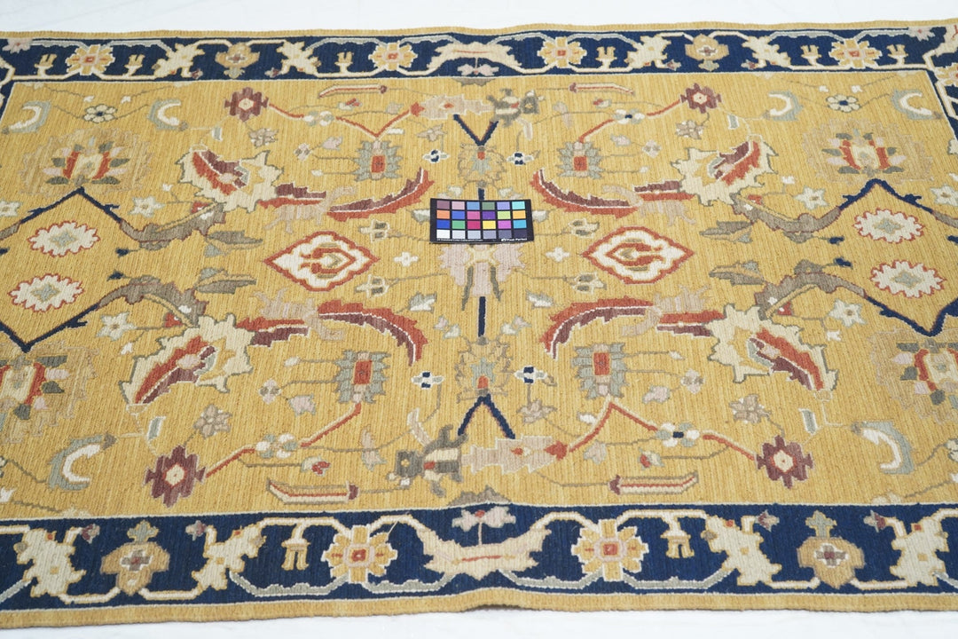 Sumak Rug 4'1'' x 6'1''