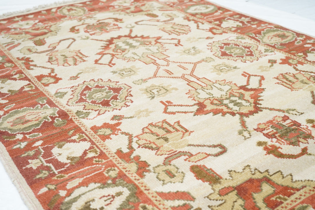 Oushak Rug 4'1'' x 6'1''