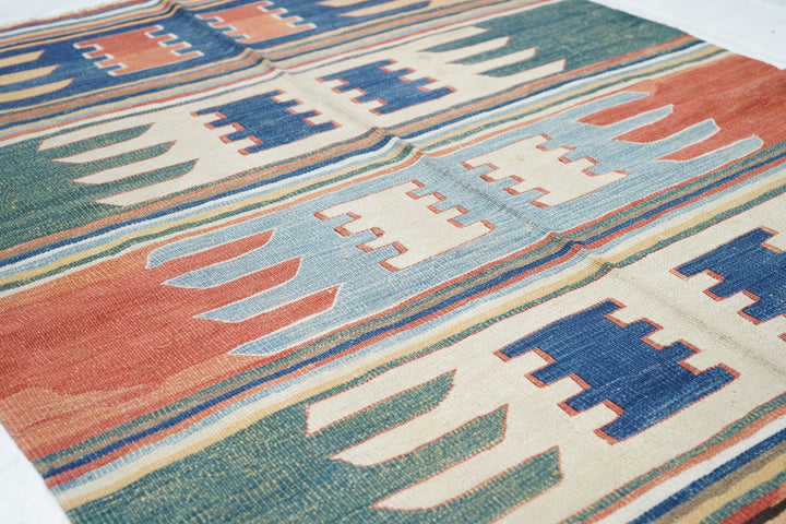 Vintage Kilim Rug 3'10'' x 5'8''