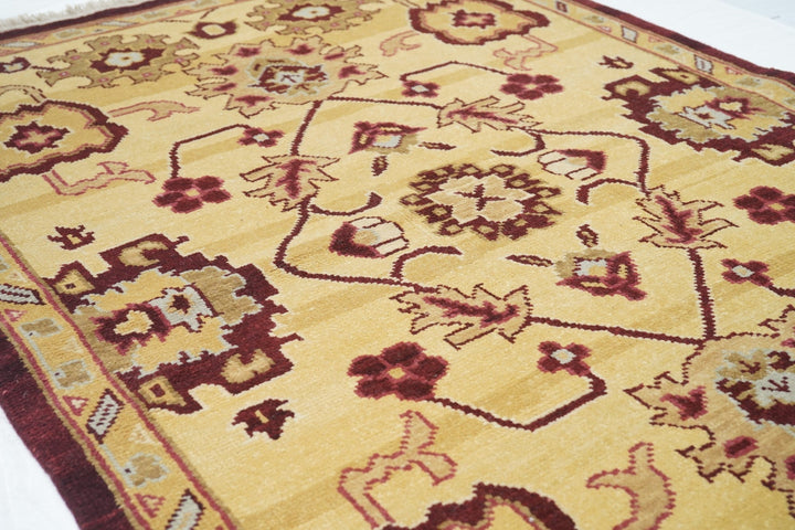 Oushak Rug 4'1'' x 6'1''