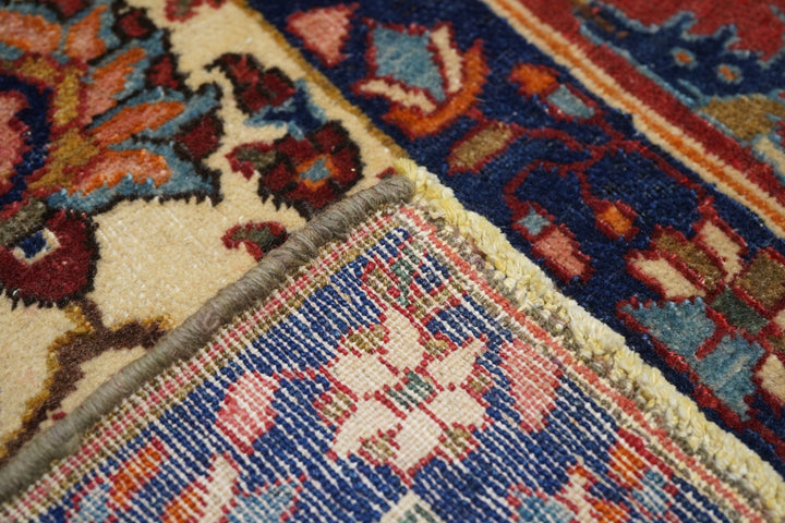 Antique Isfahan Rug 4'9'' x 7'5''