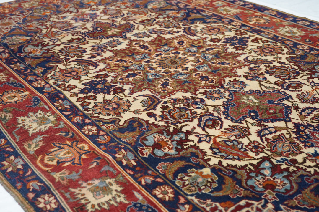 Antique Isfahan Rug 4'9'' x 7'5''