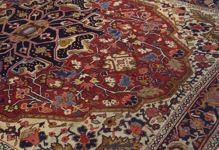 Antique Serapi Rug 4'11'' x 6'7''