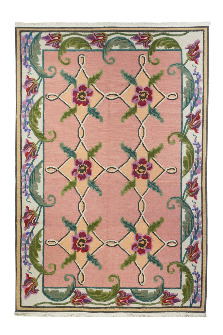 Sumak Rug 6' x 9'