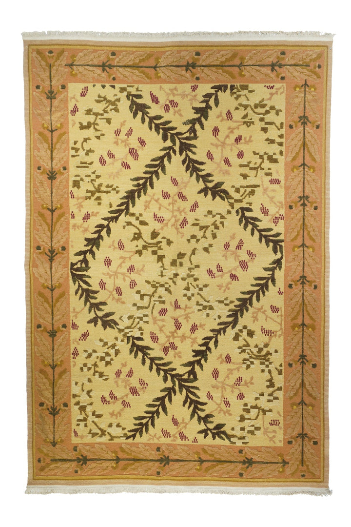 Sumak Rug 6' x 9'