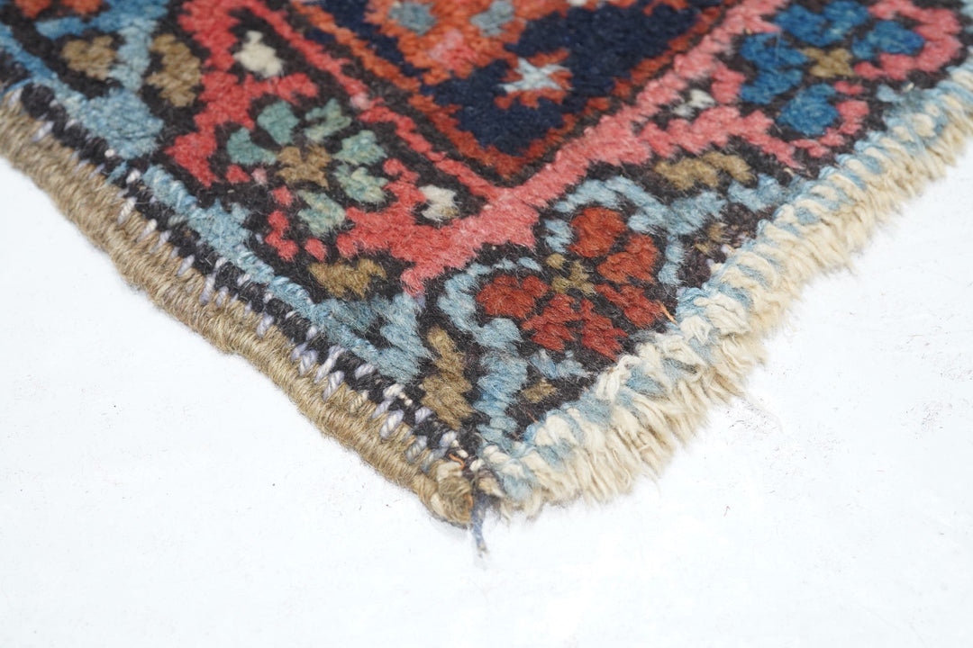 Vintage Heriz Rug 7'5'' x 10'6''