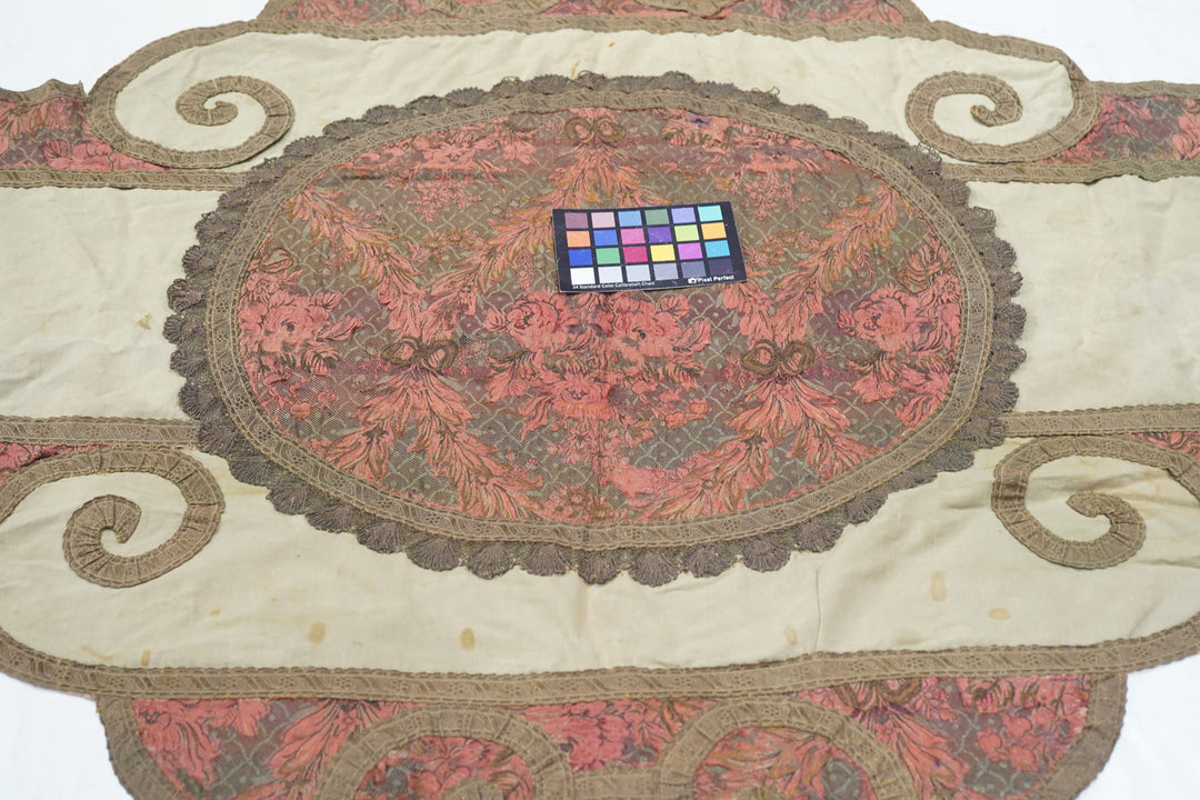 French Inbrodery Rug 4'1'' x 6'0"