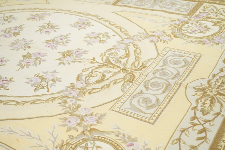 Aubusson Rug 6'0" x 9'0"