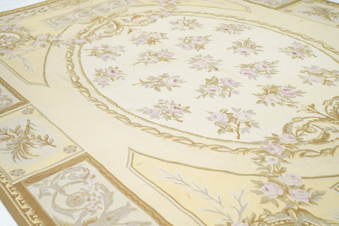 Aubusson Rug 6'0" x 9'0"