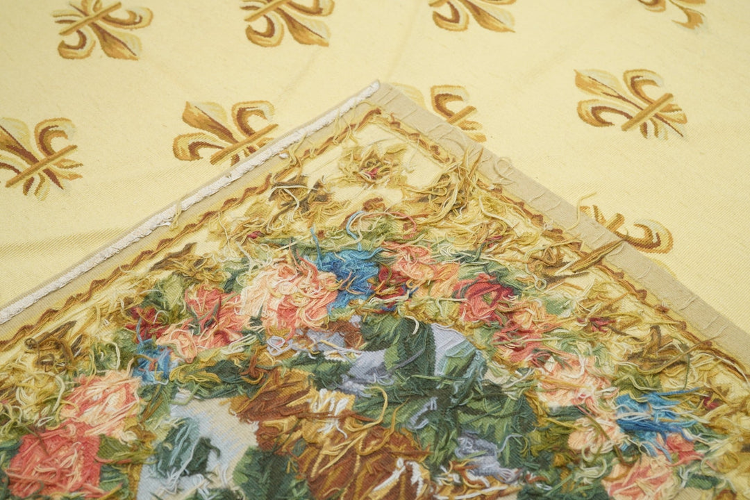 Aubusson Rug 6'0" x 9'0"