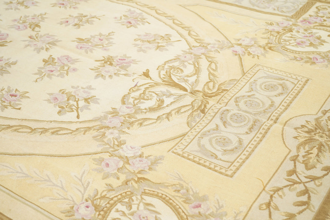 Aubusson Rug 6'0" x 9'0"