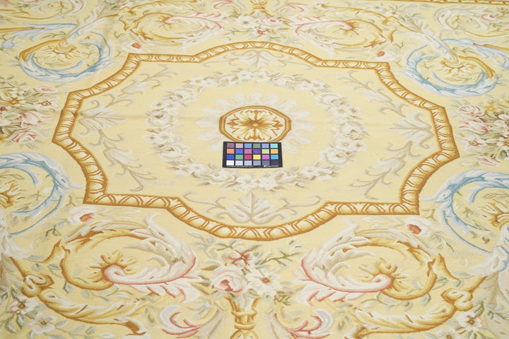 Aubusson Rug 6'0" x 9'0"