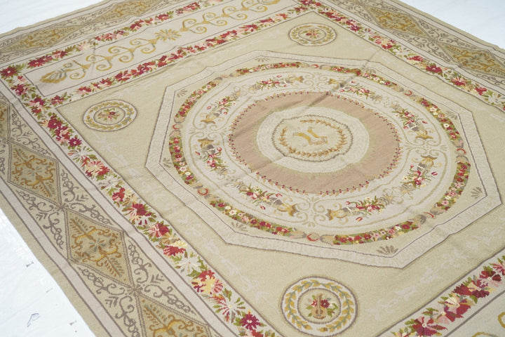 French Aubusson Design Rug 6'0" x 9'0"