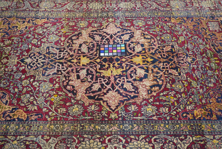 Antique Isfahan Rug 4'5'' x 7'0''