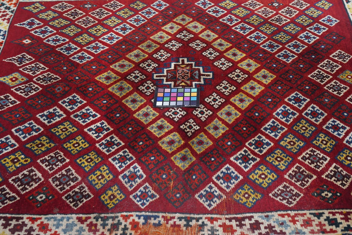 Fine Antique Persian Qashqai Wool Rug 4'6'' x 5'3''