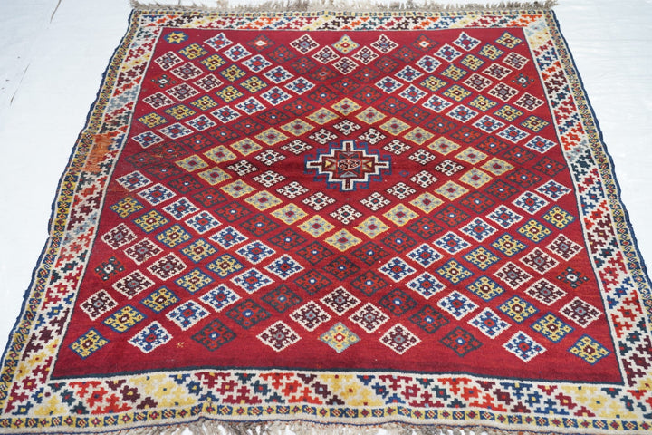 Fine Antique Persian Qashqai Wool Rug 4'6'' x 5'3''