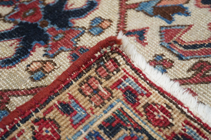 Vintage Heriz Rug 5'7'' x 6'5''