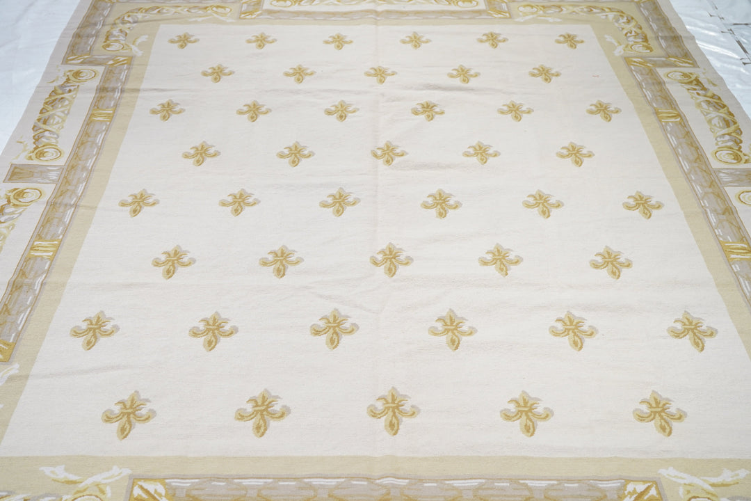 French Aubusson Design Rug 8' x 10'