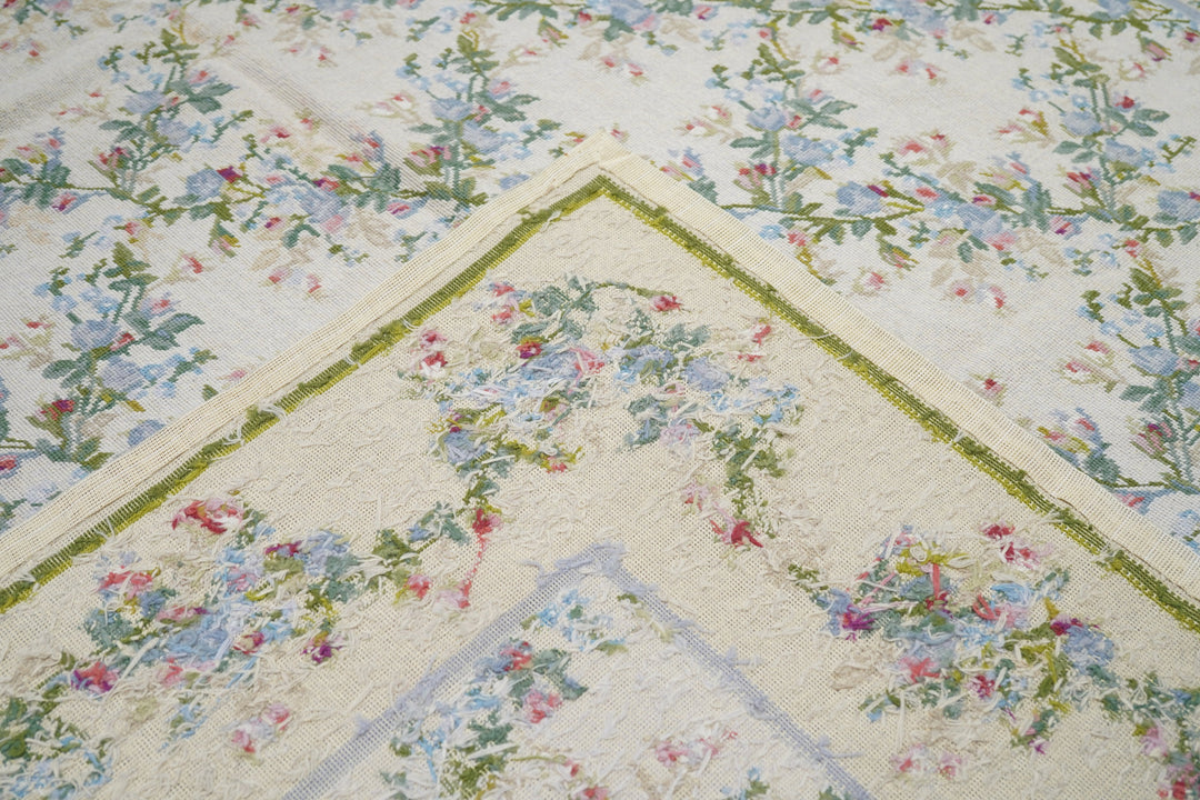 French Aubusson Design Rug 5'10'' x 9'0"